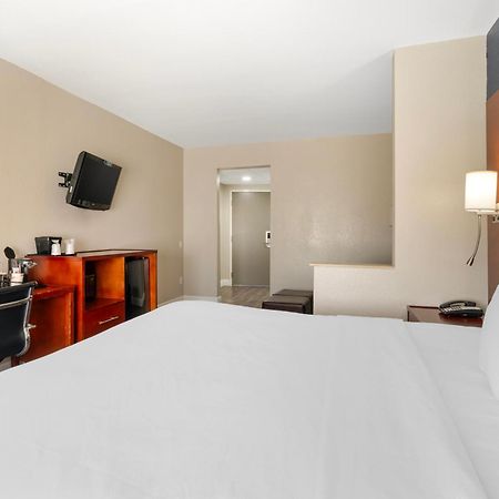 Comfort Suites West ג'קסונוויל מראה חיצוני תמונה